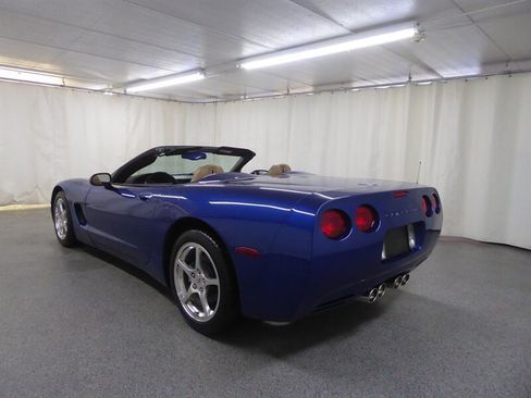Used 2003 Chevrolet Corvette Convertible w/ Preferred Equipment Group1 RWD image 5