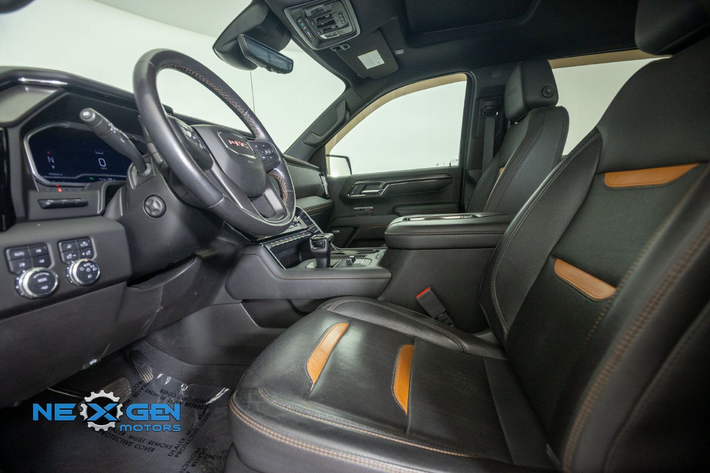 Used 2022 GMC Sierra 1500 AT4 w/ AT4 Premium Package AWD/4WD image 13