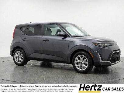 Used 2025 Kia Soul LX w/ LX Technology Package
