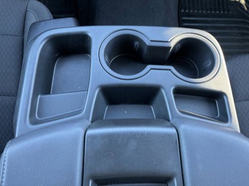 Used 2024 Chevrolet Silverado 1500 LT image 25