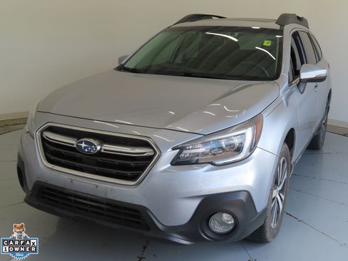 Used 2019 Subaru Outback 2.5i Limited AWD/4WD image 8