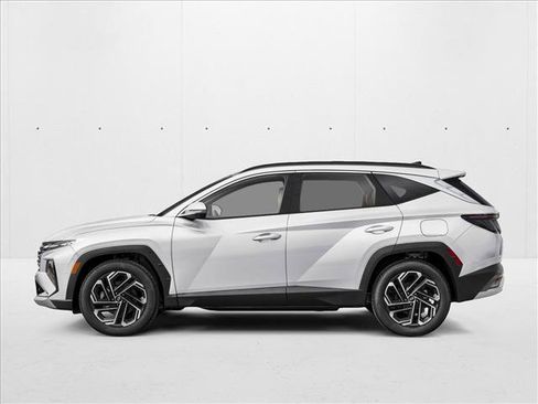 New 2026 Hyundai Tucson Limited FWD image 3