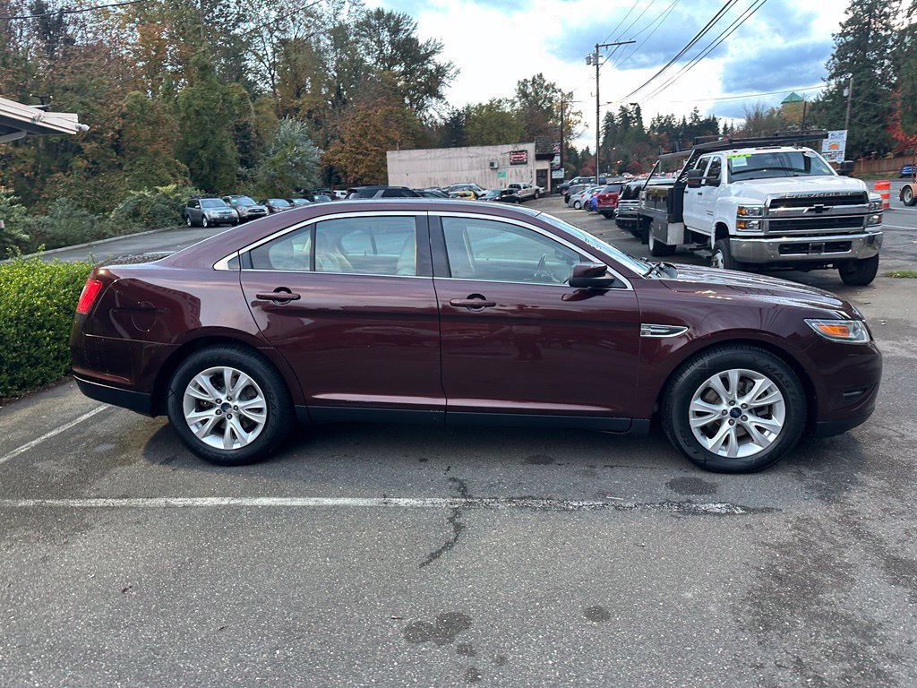 Used 2012 Ford Taurus SEL FWD image 4