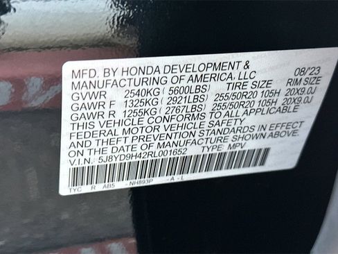 Certified 2024 Acura MDX FWD w/ Technology Package image 32