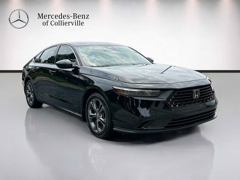 Used 2023 Honda Accord EX image 3