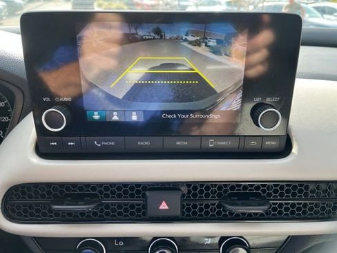 Certified 2023 Honda HR-V LX image 34