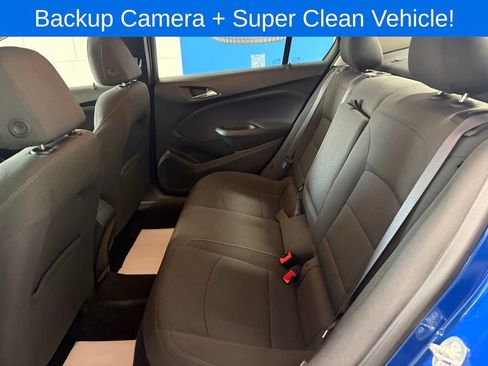 Used 2016 Chevrolet Cruze LT FWD image 17