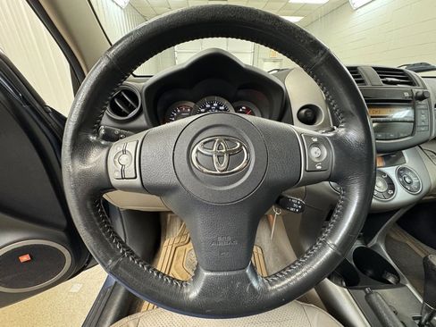 Used 2008 Toyota RAV4 Limited image 28
