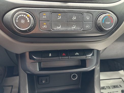 Used 2019 Chevrolet Colorado W/T image 19