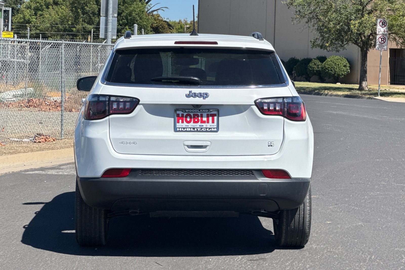 New 2026 Jeep Compass Latitude AWD/4WD image 4