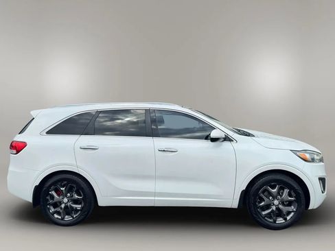 Used 2017 Kia Sorento SX FWD image 5