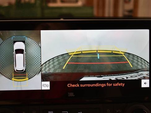 Used 2025 Toyota Grand Highlander AWD Hybrid image 36