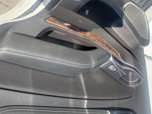 Used 2020 Chevrolet Tahoe LT image 36