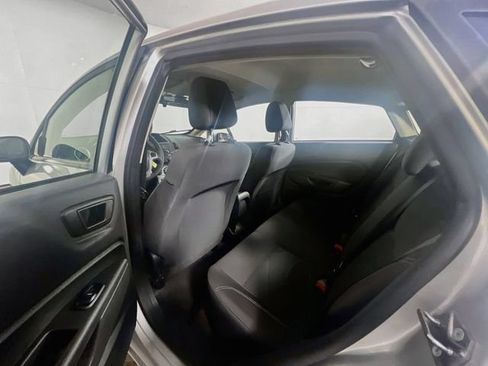 Used 2019 Ford Fiesta SE FWD image 19