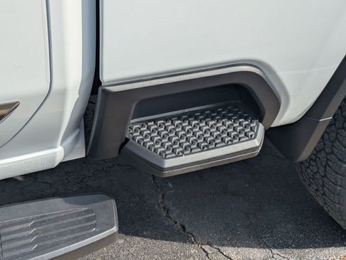 New 2026 Chevrolet Silverado 2500 High Country w/ High Country Premium Package image 31