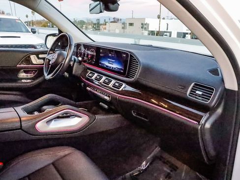 Used 2024 Mercedes-Benz GLS 450 4MATIC image 20