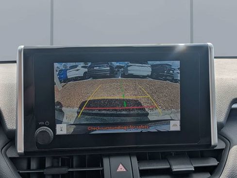 Used 2025 Toyota RAV4 LE FWD image 21