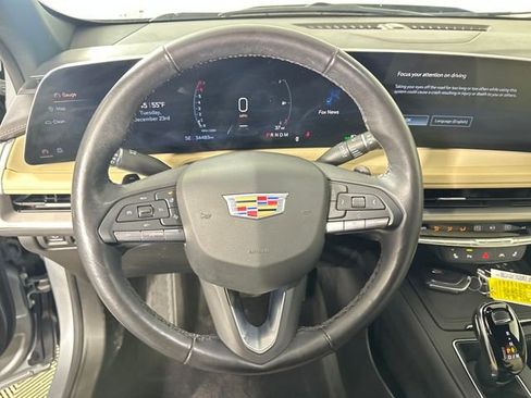 Used 2024 Cadillac XT4 Luxury image 14