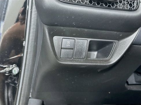 Certified 2024 Honda HR-V LX image 11