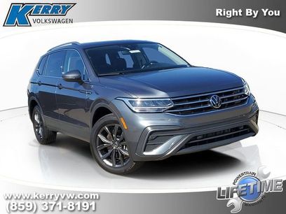 Used 2024 Volkswagen Tiguan SE