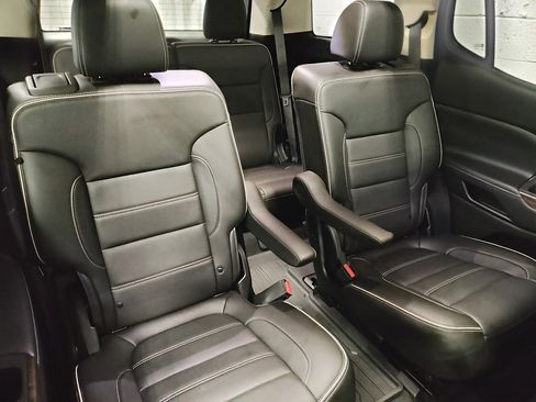 Used 2020 GMC Acadia Denali w/ LPO, Floor Liner Package image 11