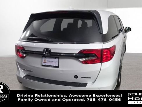 Used 2024 Honda Odyssey Touring image 8