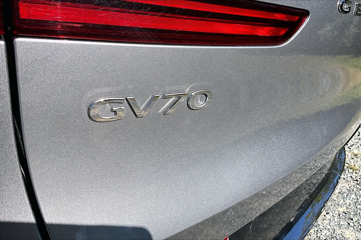 Used 2026 Genesis GV70 2.5T AWD/4WD image 10