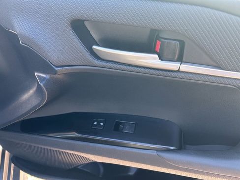 Used 2025 Toyota Camry SE FWD image 23
