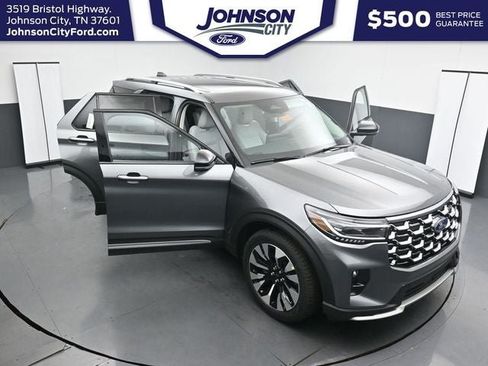 New 2026 Ford Explorer Platinum w/ LUX Leather Package AWD/4WD image 33