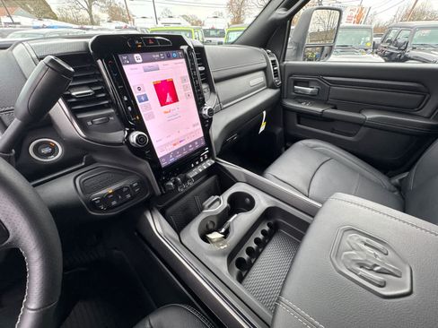 Used 2025 RAM 2500 Power Wagon image 24