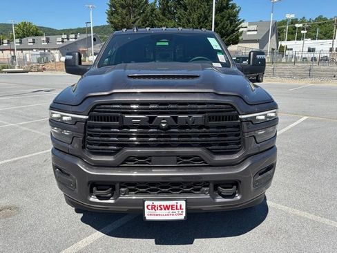 New 2026 RAM 2500 Limited AWD/4WD image 9