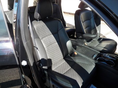 Used 2021 Honda Passport Touring image 13