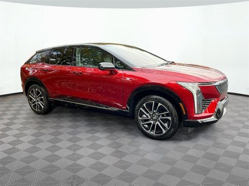 New 2026 Cadillac Optiq Sport 2 w/ LPO, Floor Liner Package image 1