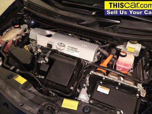 Used 2014 Toyota Prius Three image 22