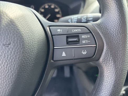 Used 2026 Honda HR-V LX image 12