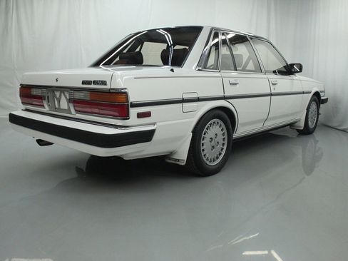 Used 1986 Toyota Cressida Sedan image 7