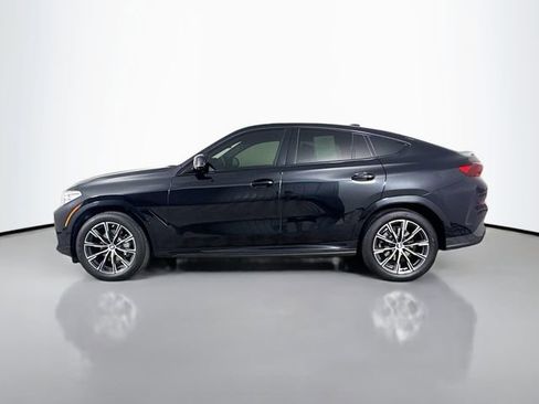 Used 2022 BMW X6 xDrive40i w/ Executive Package image 4