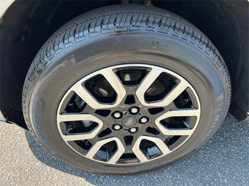 Used 2024 Ford Maverick Lariat w/ 4K Tow Package image 11