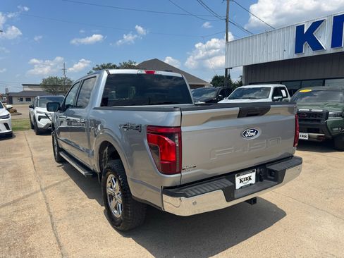 Used 2025 Ford F150 XLT w/ Equipment Group 301A Standard AWD/4WD image 3