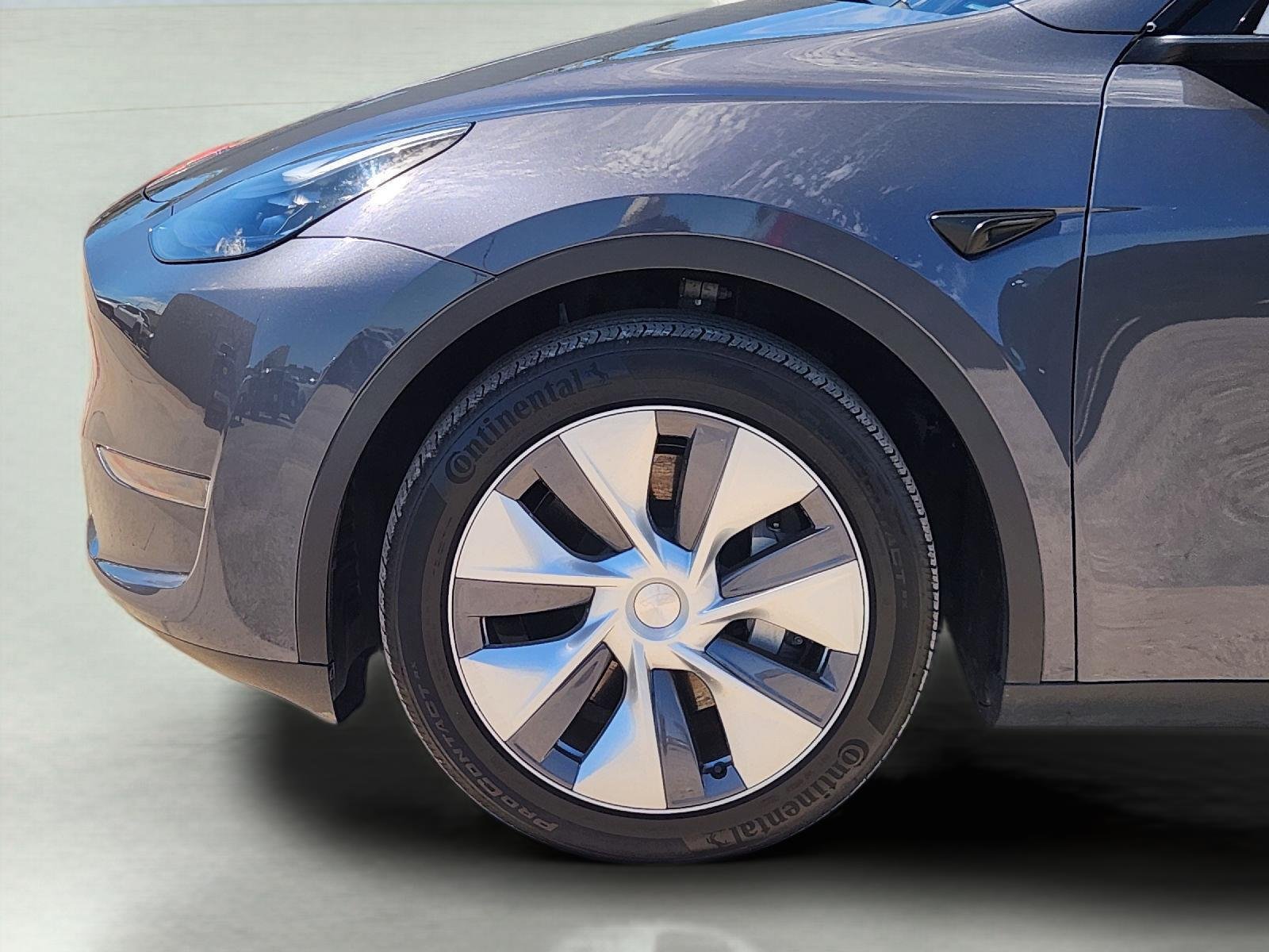 Used 2023 Tesla Model Y Long Range AWD/4WD image 8