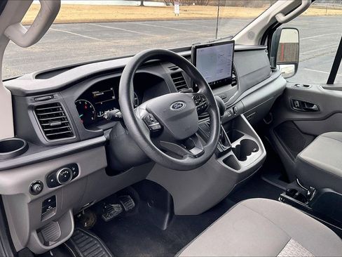 Used 2022 Ford Transit 350 XLT image 14