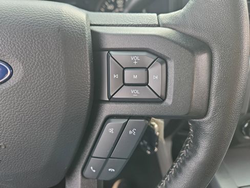 Used 2019 Ford F150 XLT w/ Equipment Group 302A Luxury image 15