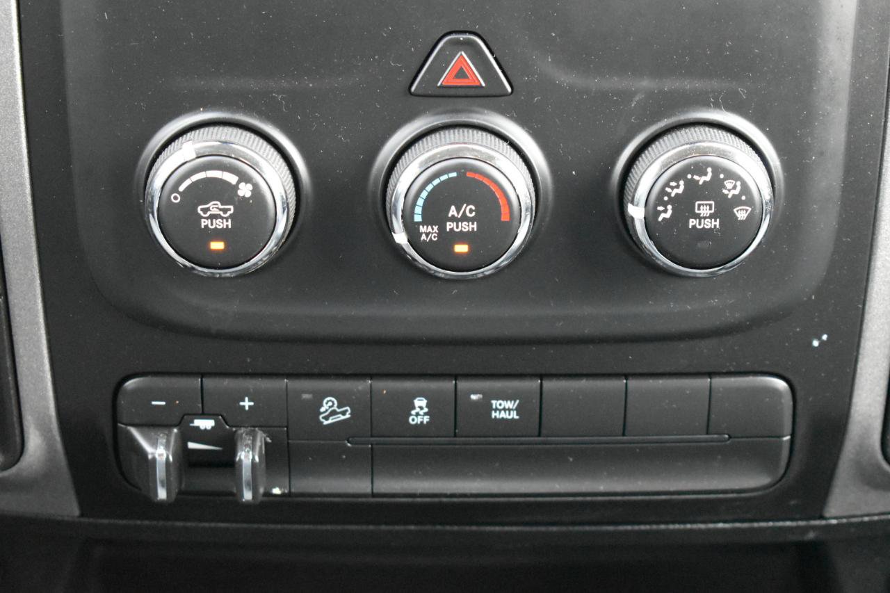 Used 2018 RAM 2500 Tradesman w/ Chrome Appearance Group AWD/4WD image 22