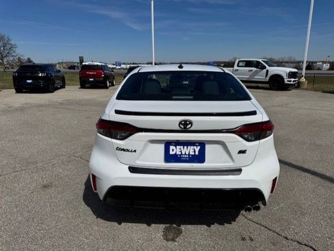 Used 2024 Toyota Corolla Sedan w/ SE Convenience Package image 8