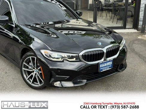 Used 2021 BMW 330i xDrive Sedan w/ Premium Package AWD/4WD image 3