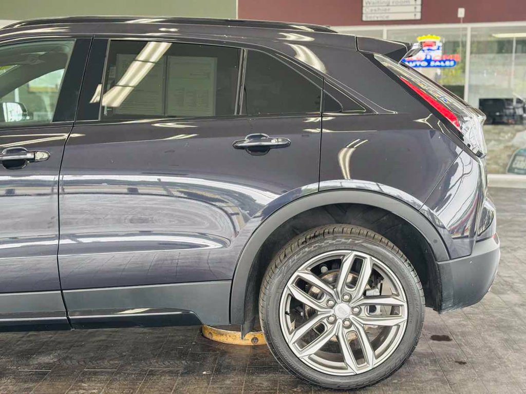 Used 2022 Cadillac XT4 Sport w/ Enhanced Visibility Package AWD/4WD image 14