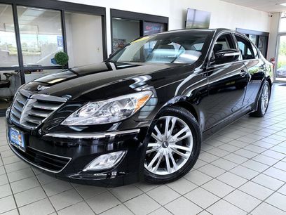Used 2013 Hyundai Genesis 3.8 w/ Premium Pkg