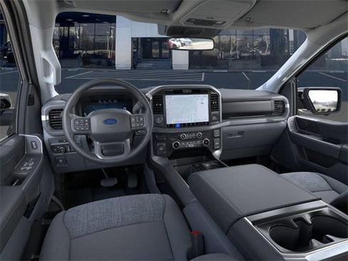 New 2025 Ford F150 XLT w/ Equipment Group 302A MID image 9