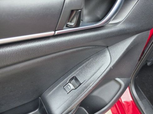 Used 2022 Honda Accord Sport image 29