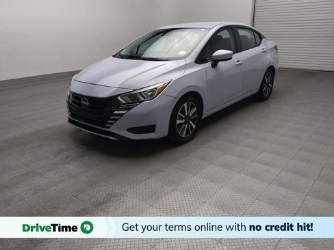 Used 2024 Nissan Versa SV FWD image 1